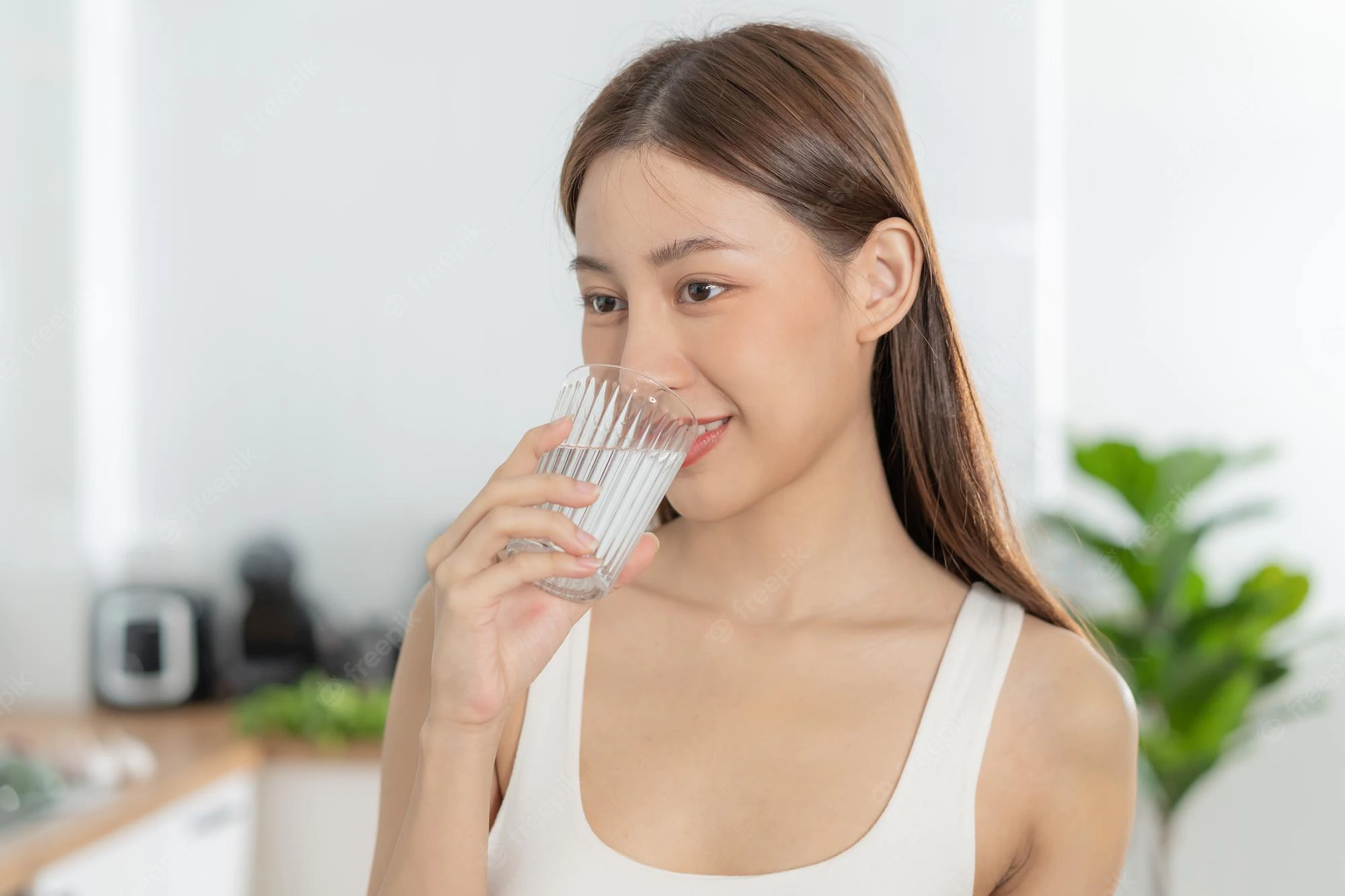 GIẢM CÂN NÊN UỐNG ĐỦ NƯỚC